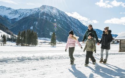 A family on a winter hike