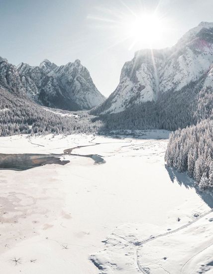 Der Toblacher See im Winter