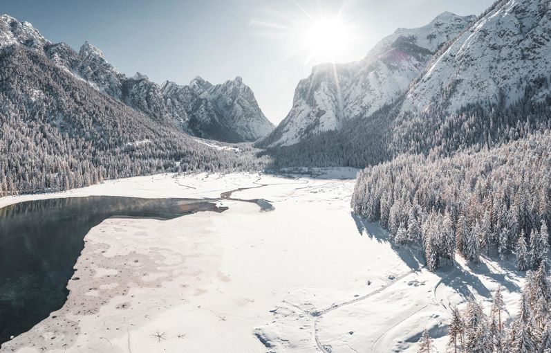 Il Lago di Dobbiaco in inverno
