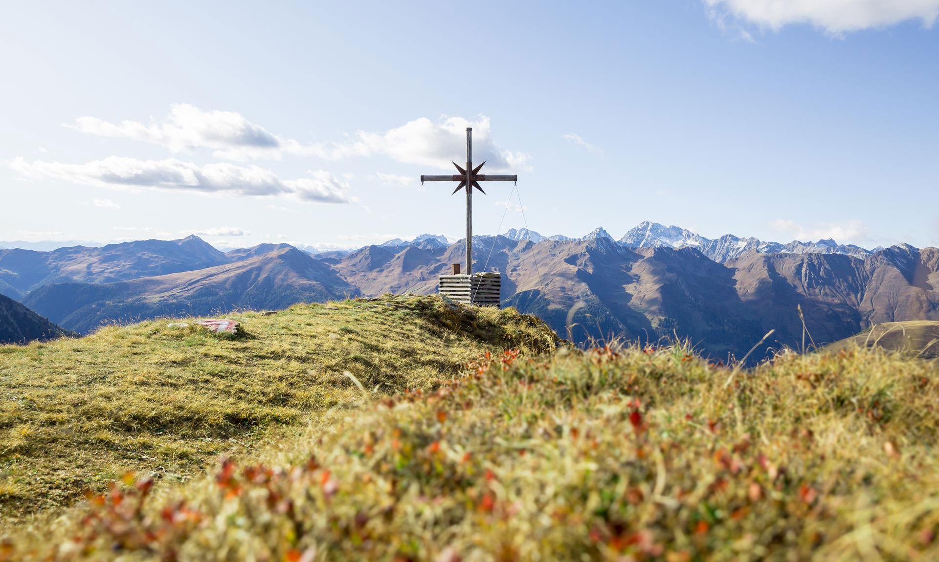 Auf einem Berggipfel